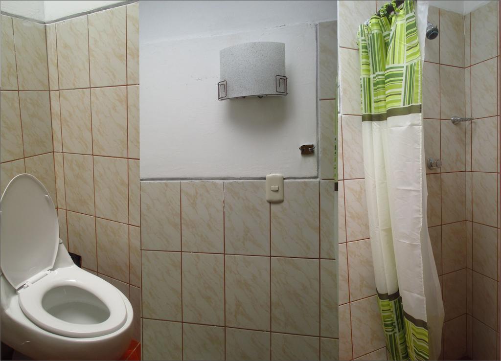 Hospedaje Familiar Kitamayu Писак Стая снимка