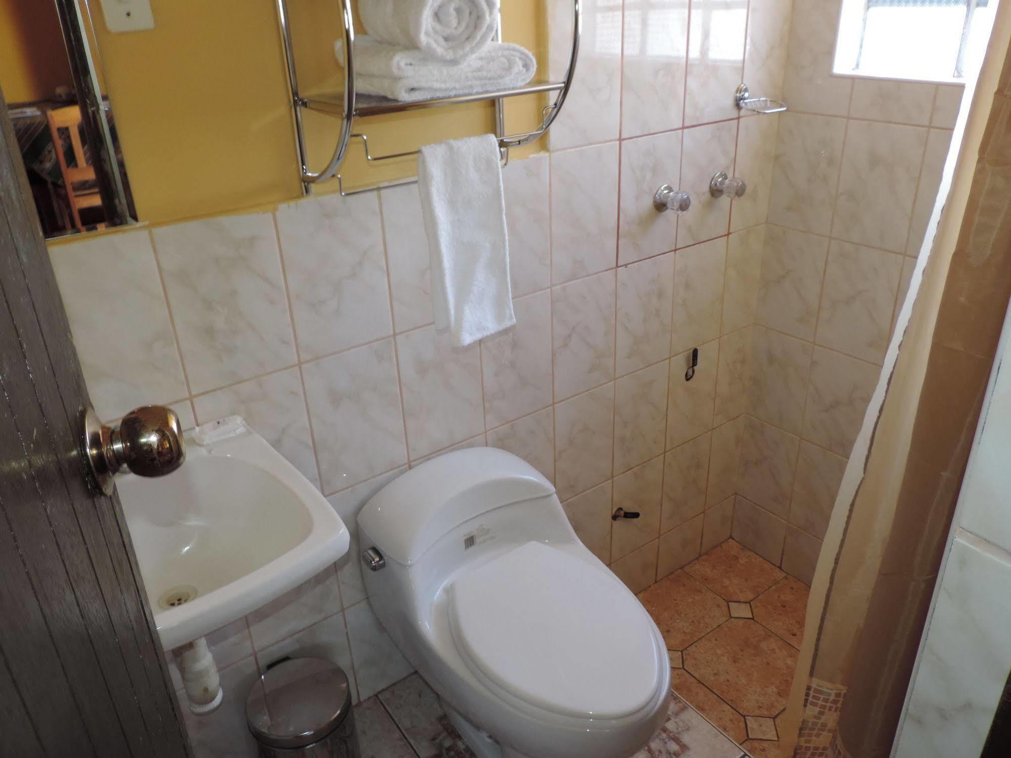 Hospedaje Familiar Kitamayu Писак Екстериор снимка